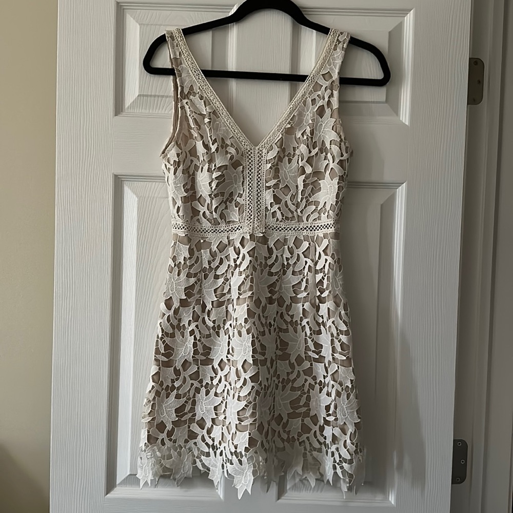 Signature 8 Dress